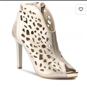 Madeline Stuart Rose Silver Gold Floral Stiletto Boots BRAND NEW NEVER WORN!